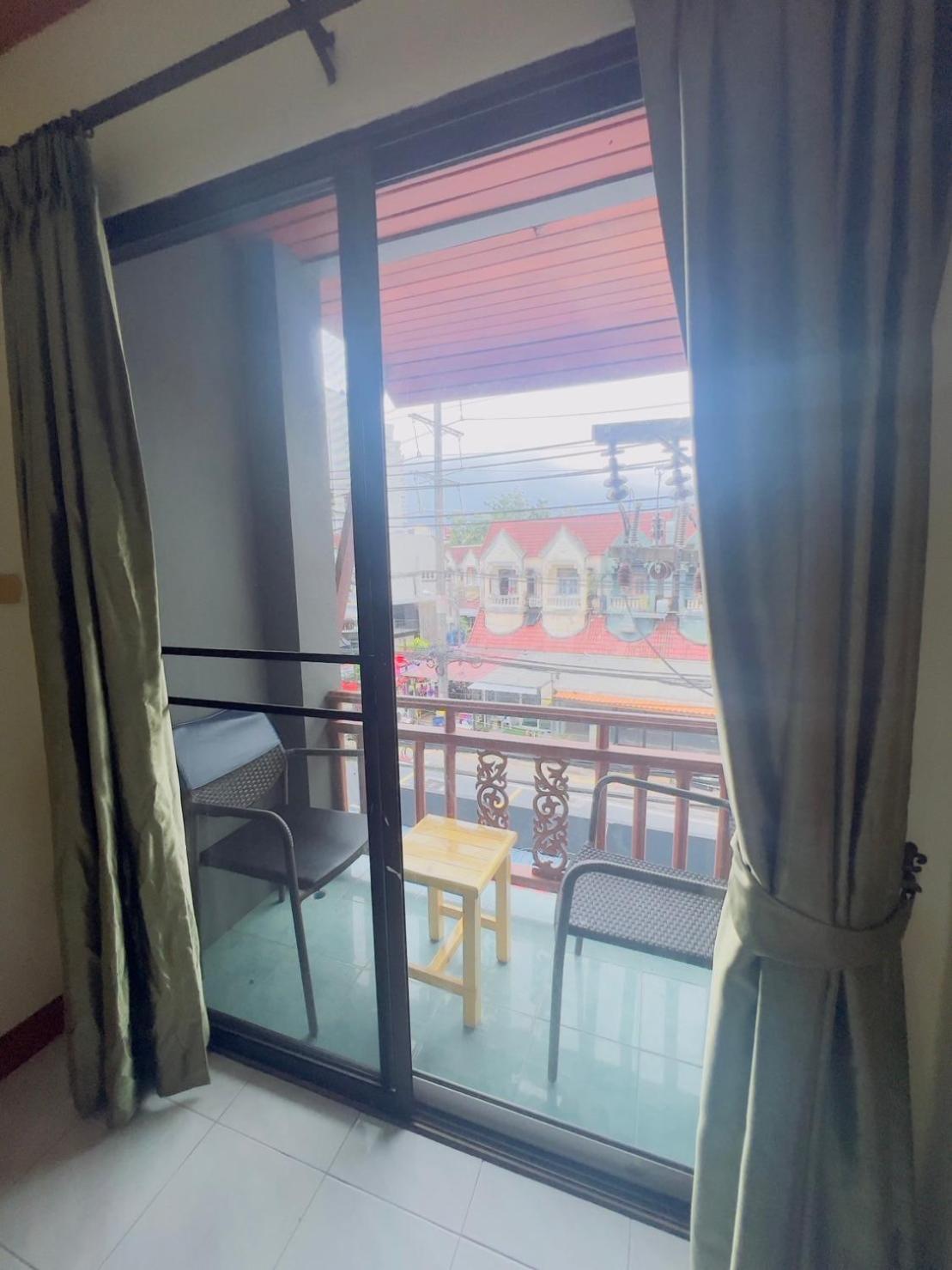 Hotel Royal Vista Patong Exterior foto